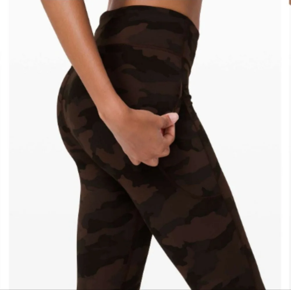 Lululemon‎ Invigorate Highrise Legging Brown Earth Camo size 6
